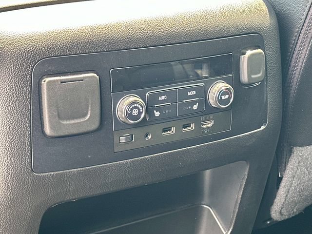 Used 2020 Chevrolet Suburban Premier AWD/4WD image 18