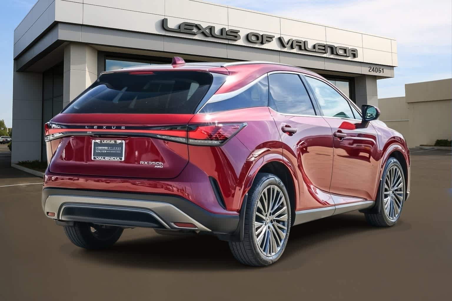 Certified 2025 Lexus RX 350 w/ Convenience Package AWD/4WD image 4