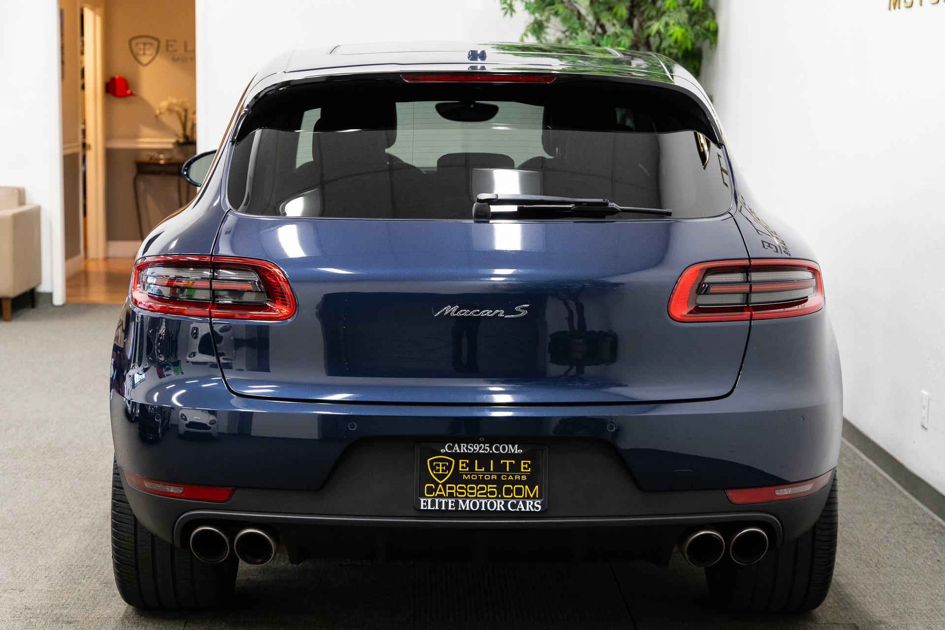 Used 2015 Porsche Macan S AWD/4WD image 4