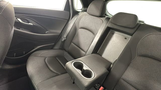 Used 2020 Hyundai Elantra GT image 15