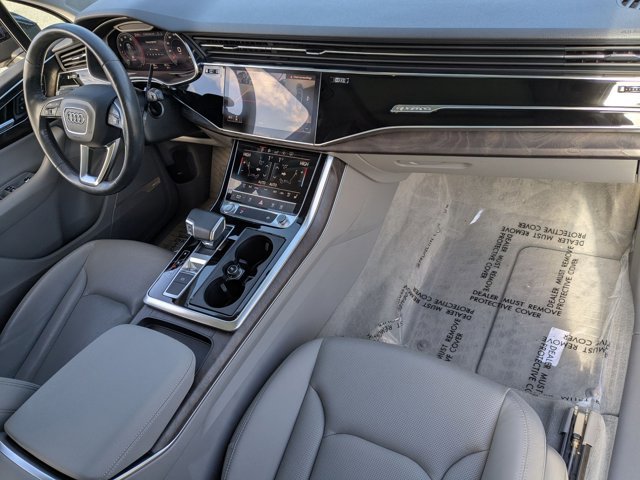 Used 2020 Audi Q7 3.0T Premium Plus image 19