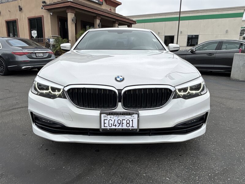 Used 2018 BMW 530i RWD image 9