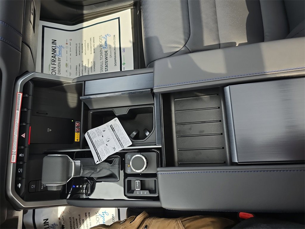 New 2025 Toyota Sequoia Platinum image 27