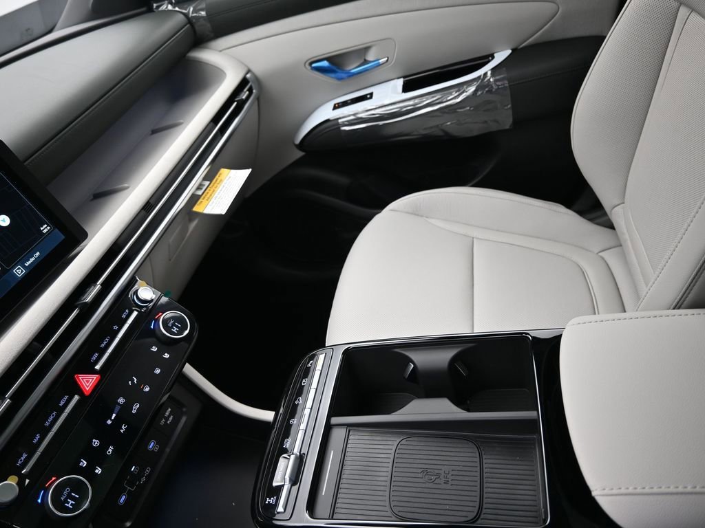 New 2026 Hyundai Tucson Limited image 19