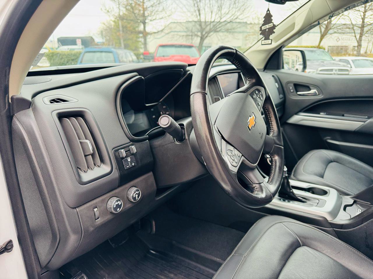 Used 2022 Chevrolet Colorado ZR2 image 15