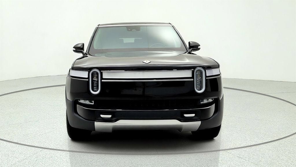 Used 2024 Rivian R1S Adventure AWD/4WD image 2