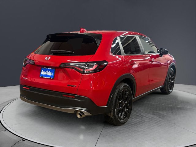 Certified 2025 Honda HR-V Sport image 5