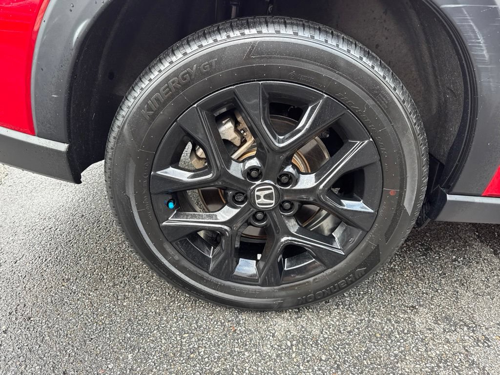 Used 2025 Honda HR-V Sport image 39