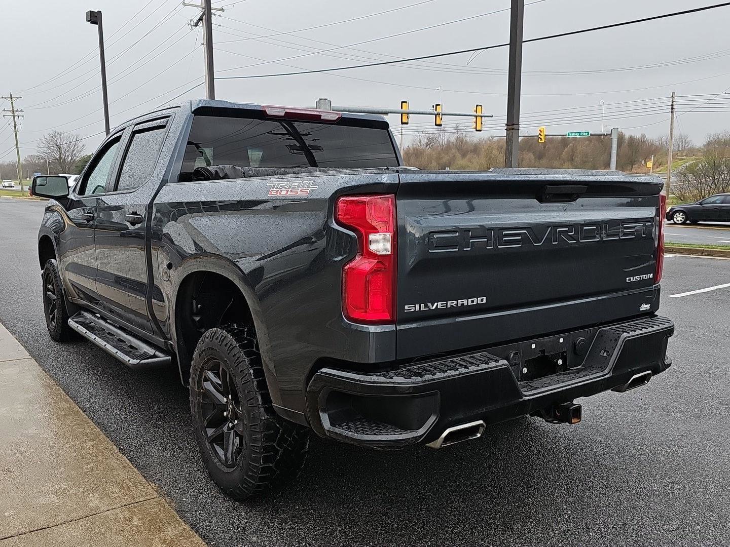 Used 2019 Chevrolet Silverado 1500 Custom Trail Boss image 4