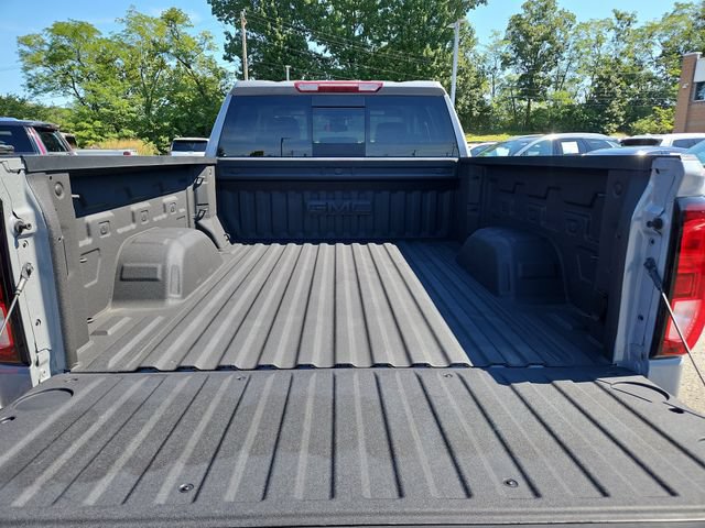 Used 2025 GMC Sierra 1500 SLE w/ Preferred Package AWD/4WD image 6