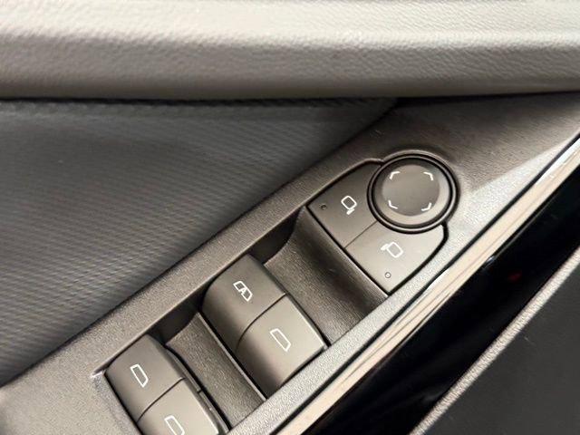 New 2026 Chevrolet Equinox LT w/ Midnight Edition image 27