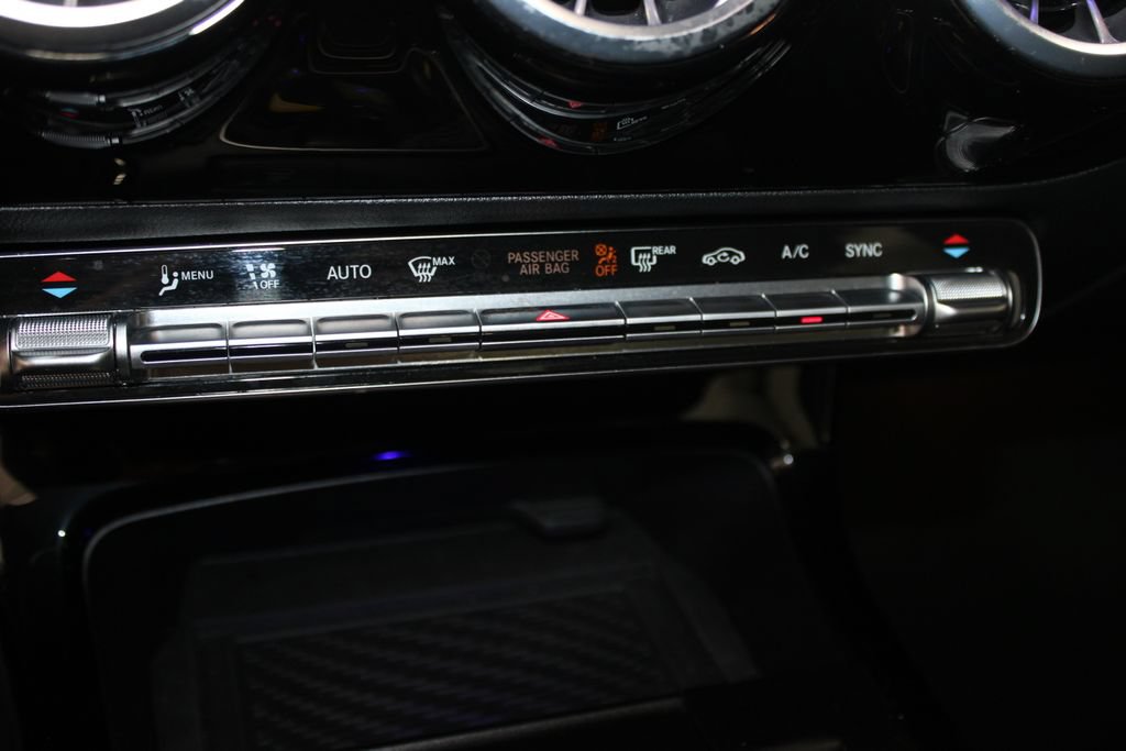 Used 2025 Mercedes-Benz CLA 250 image 41