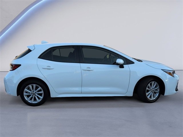 Used 2024 Toyota Corolla SE image 3