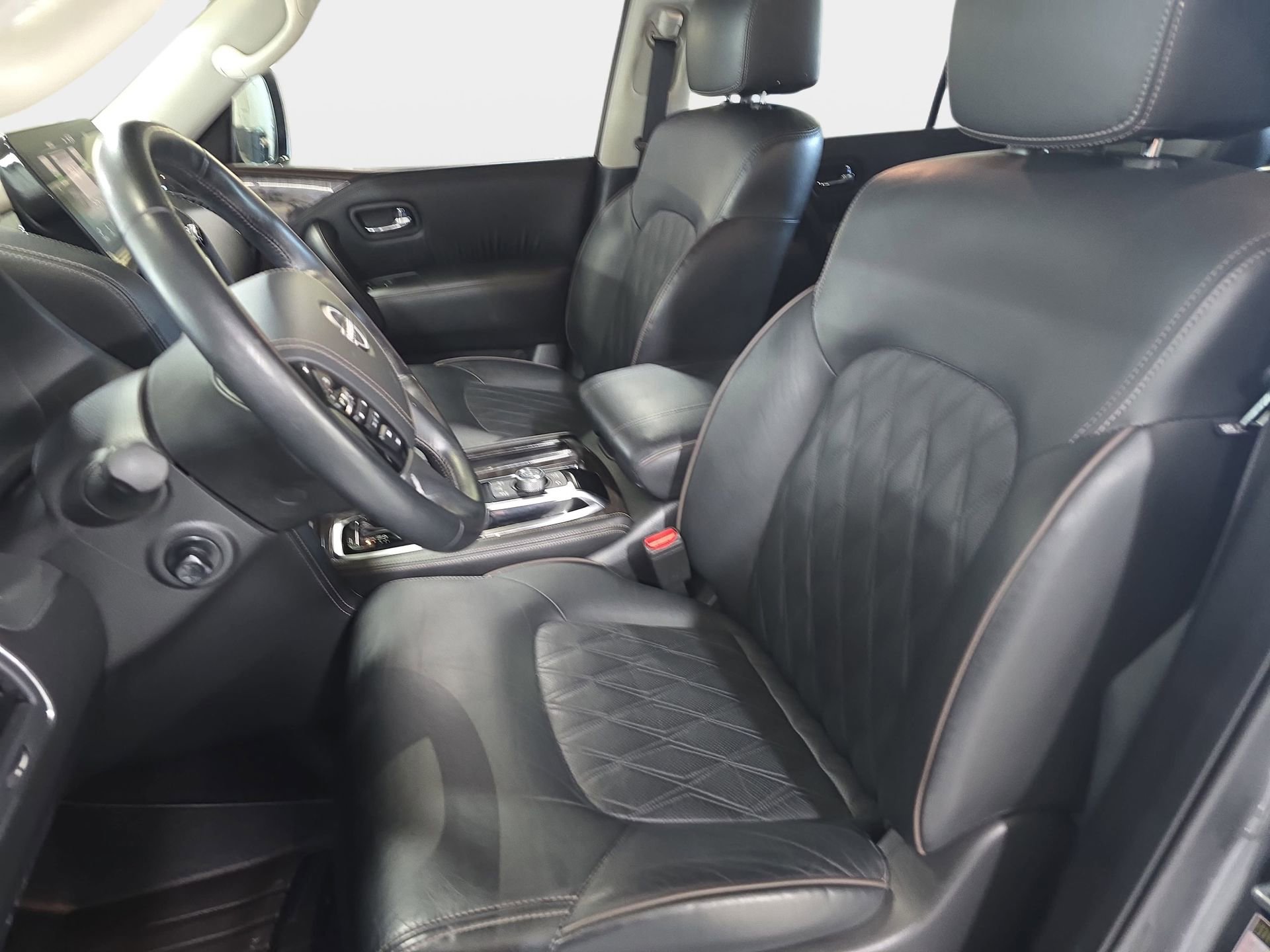 Used 2023 Nissan Armada Platinum w/ Captain's Chairs Package AWD/4WD image 15