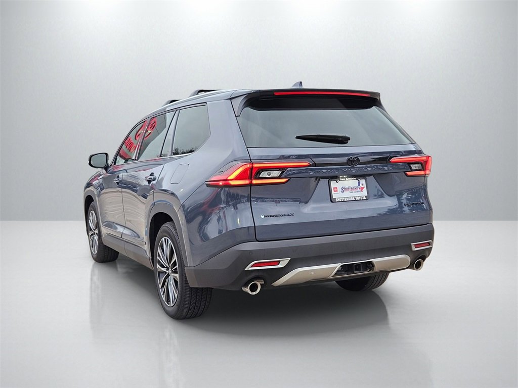 Used 2025 Toyota Grand Highlander AWD Hybrid image 7