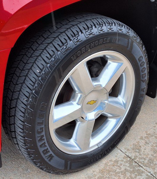 Used 2011 Chevrolet Avalanche LS w/ Convenience Package AWD/4WD image 20