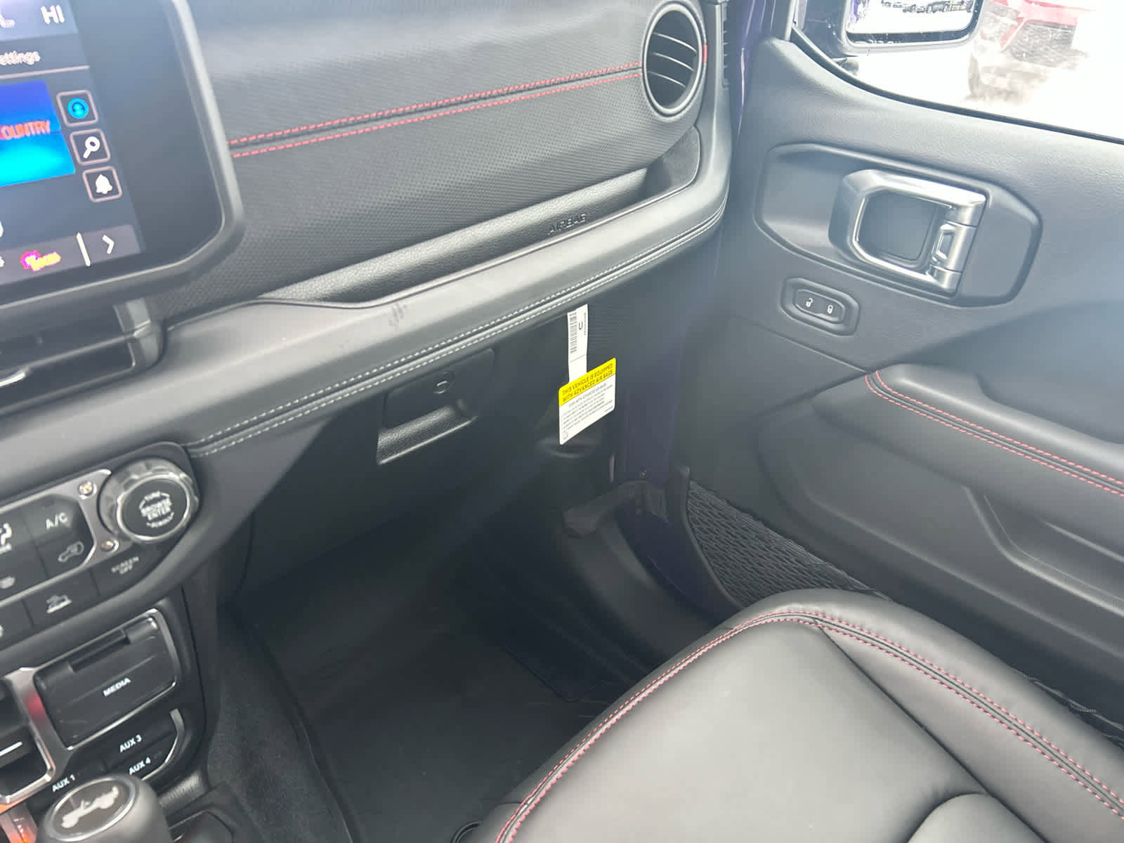 New 2026 Jeep Wrangler Unlimited Rubicon w/ Safety Group image 12