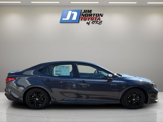 New 2026 Toyota Camry SE w/ Multimedia Upgrade Package FWD image 4