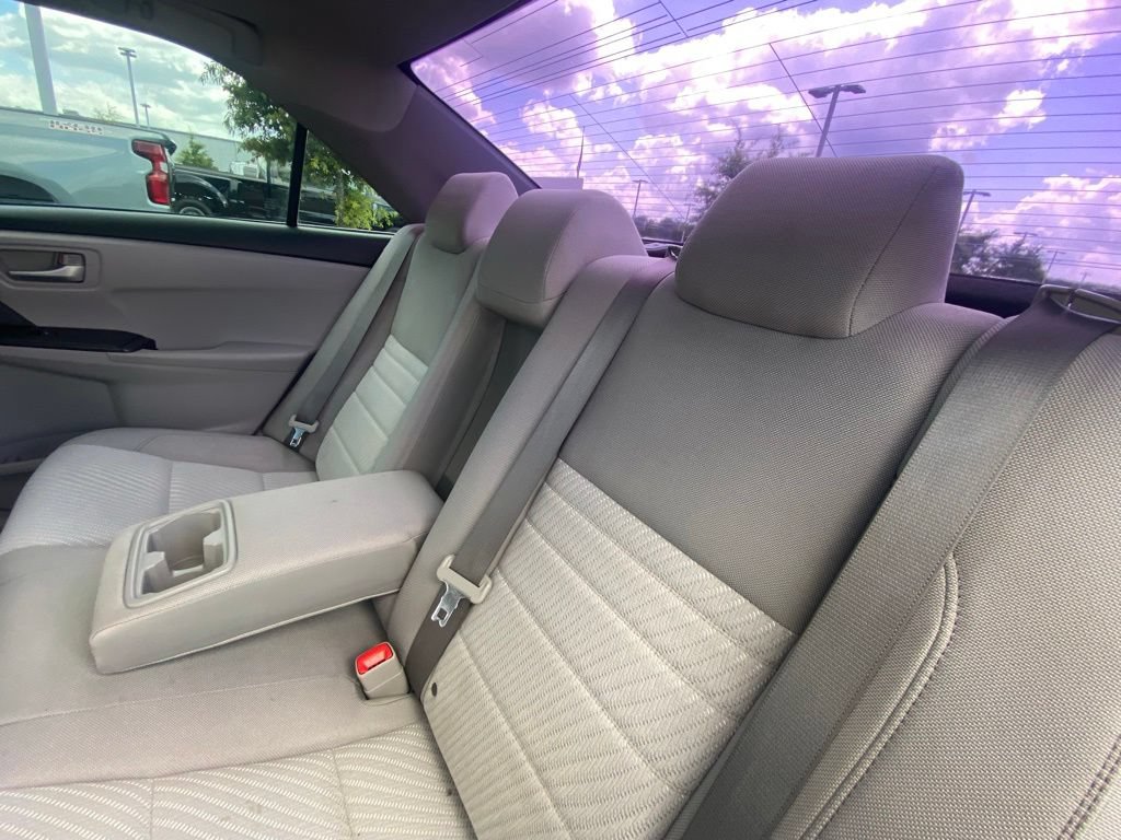 Used 2017 Toyota Camry LE w/ Moonroof Package FWD image 25