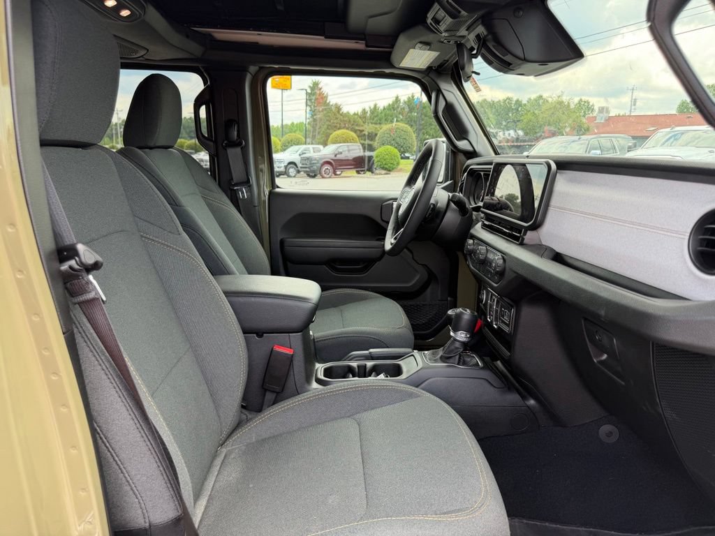 Used 2026 Jeep Wrangler Unlimited Sport AWD/4WD image 31