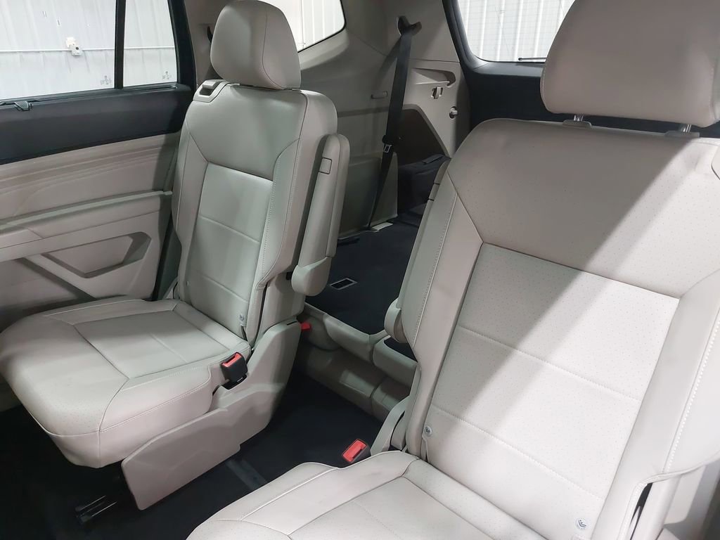 Used 2022 Volkswagen Atlas SE image 15
