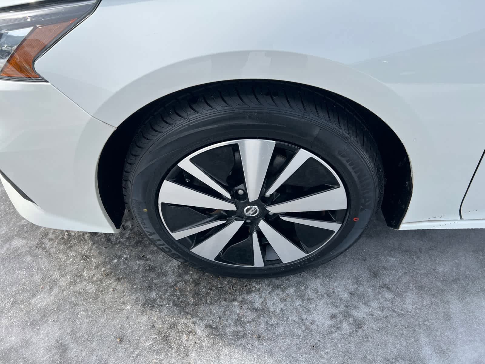 Certified 2022 Nissan Altima 2.5 SL FWD image 10