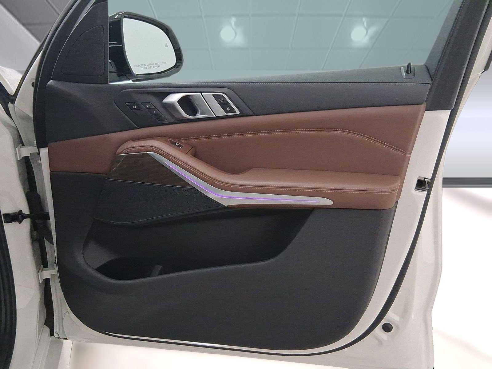 Used 2023 BMW X5 xDrive45e w/ Executive Package image 33