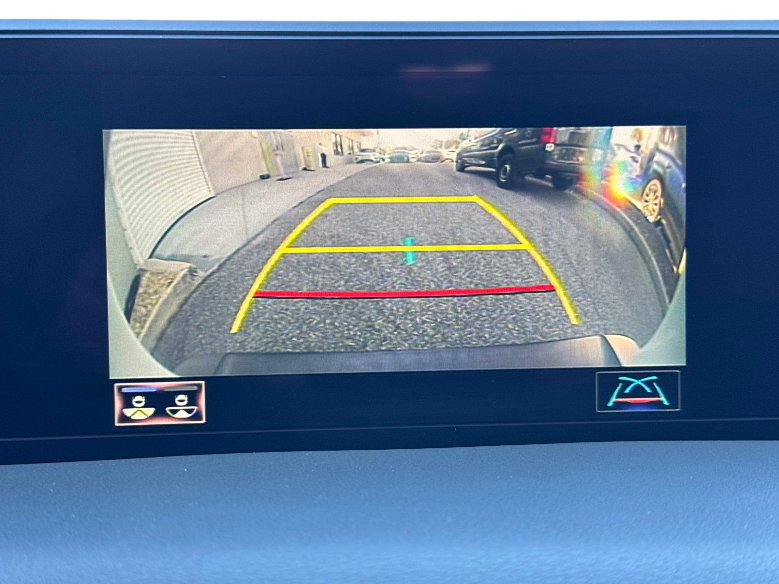 Used 2019 Lexus UX 200 F Sport FWD image 25