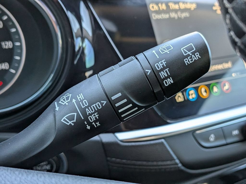 Used 2022 Buick Encore GX Essence w/ Advanced Technology Package AWD/4WD image 22