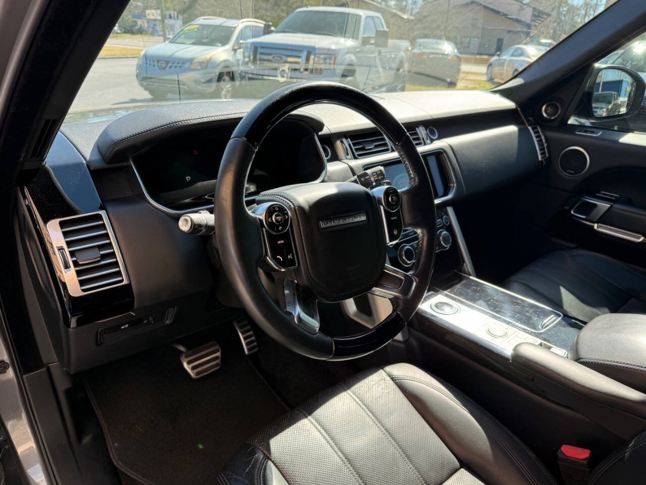 Used 2015 Land Rover Range Rover Supercharged AWD/4WD image 5