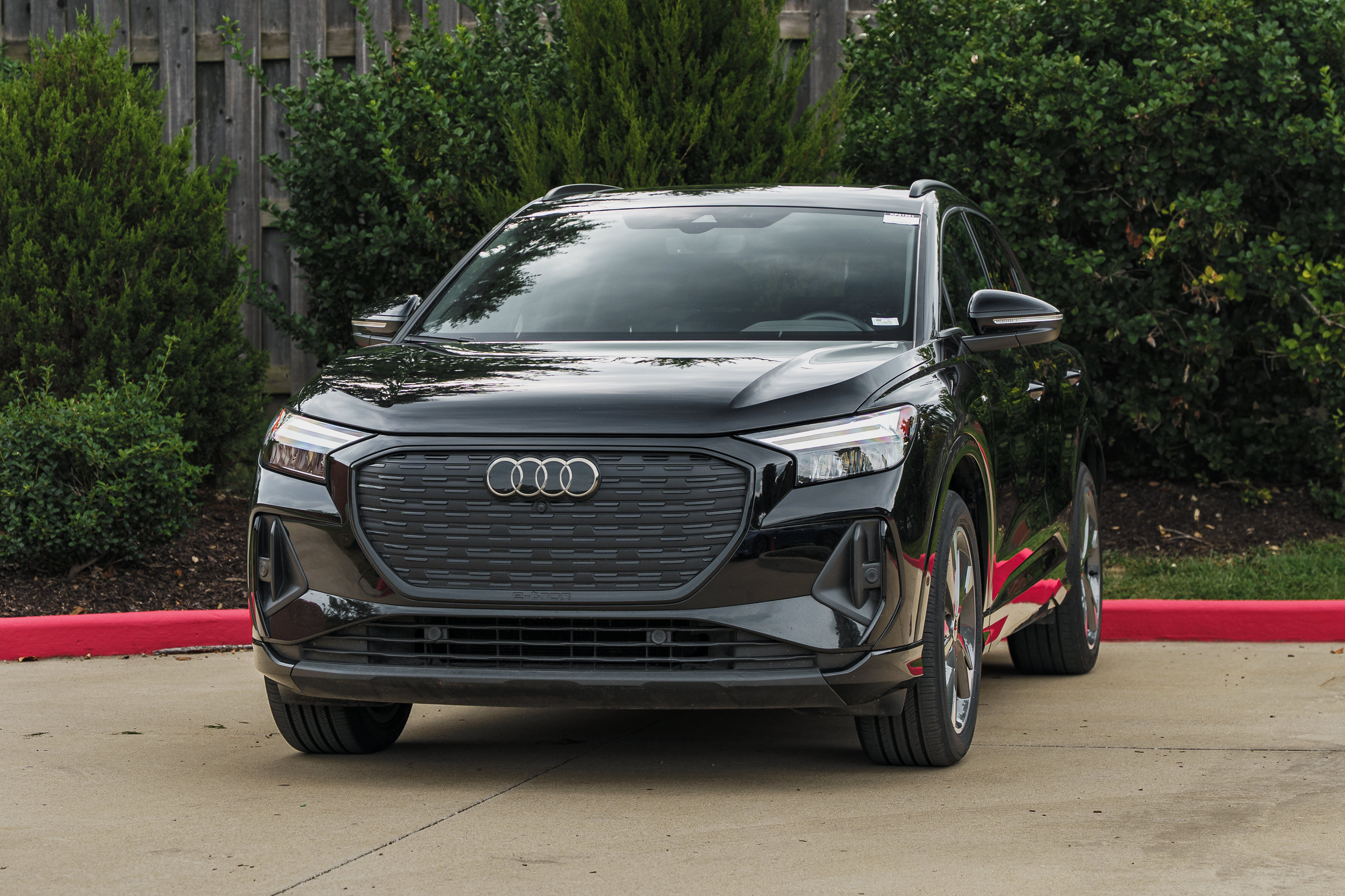 Used 2024 Audi Q4 e-tron Premium Plus w/ Premium Plus AWD/4WD image 5
