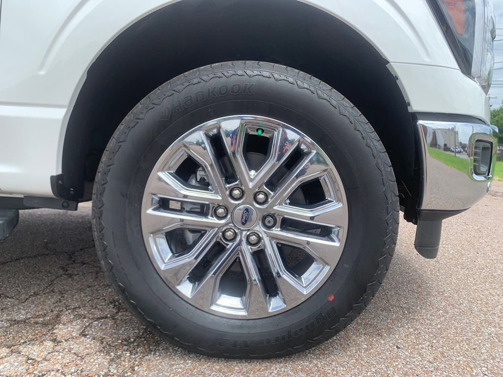 New 2025 Ford F150 Lariat w/ Equipment Group 501A Mid image 10