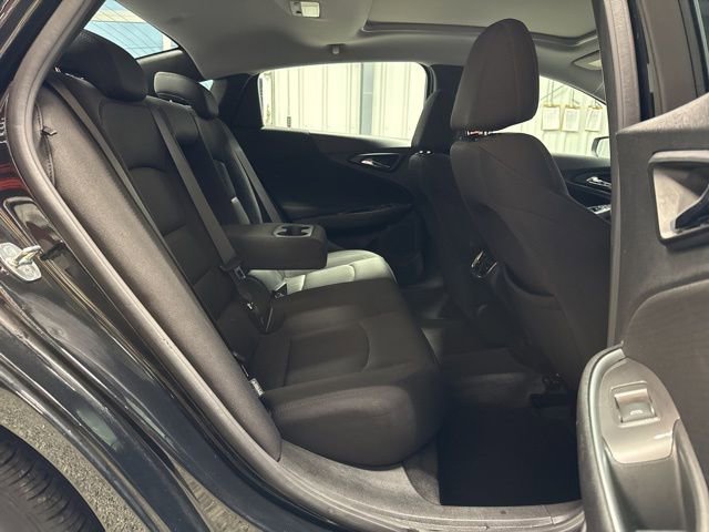 Used 2024 Chevrolet Malibu LT image 22