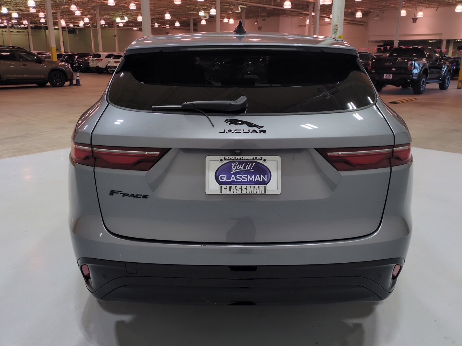 Used 2023 Jaguar F-PACE S AWD/4WD image 4