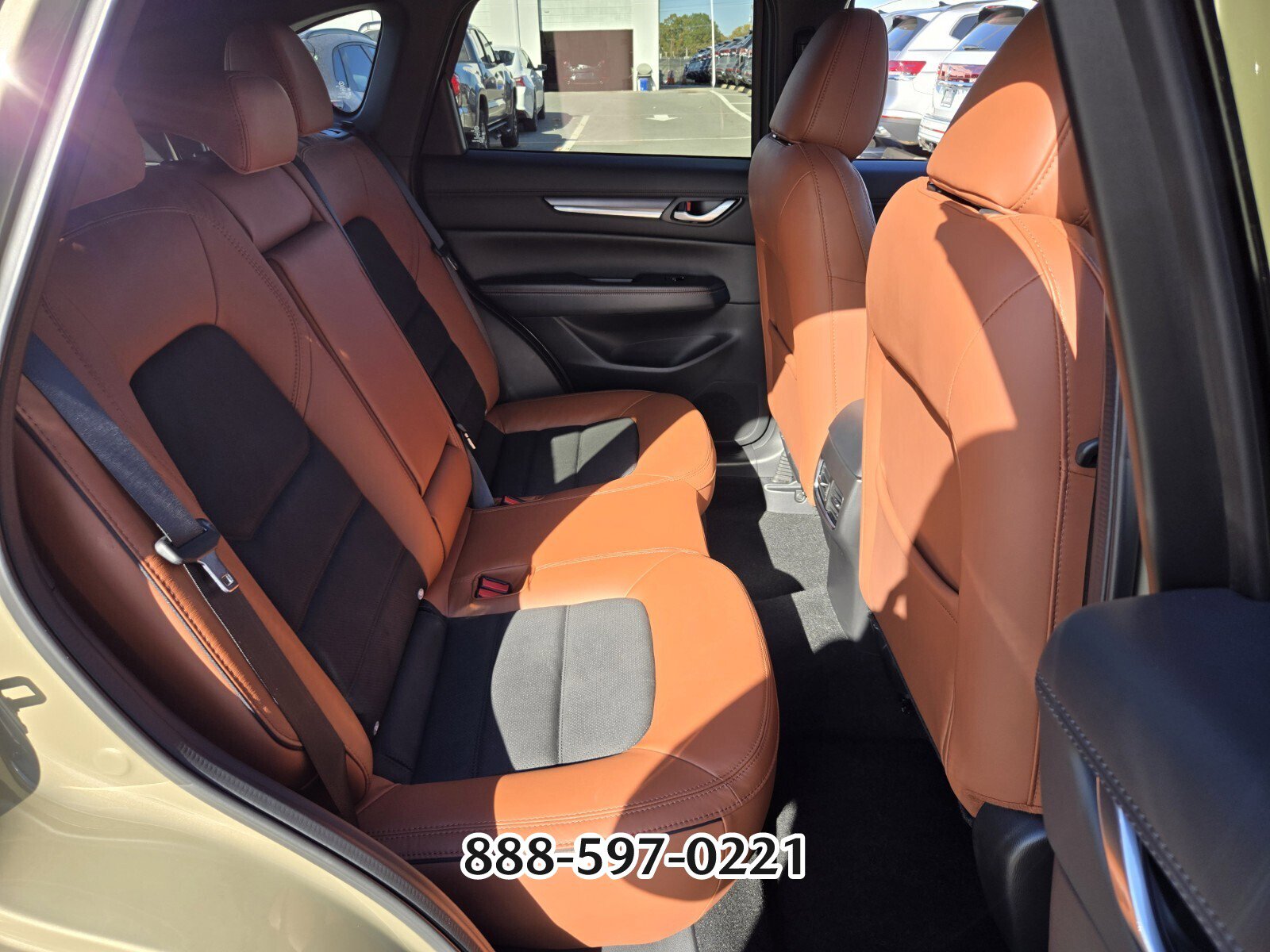 Used 2025 MAZDA CX-5 Carbon Edition image 18