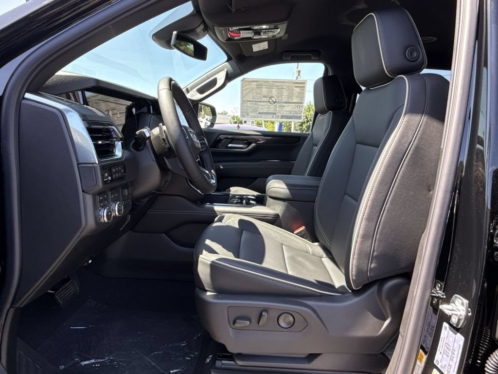 New 2026 GMC Yukon Elevation AWD/4WD image 13