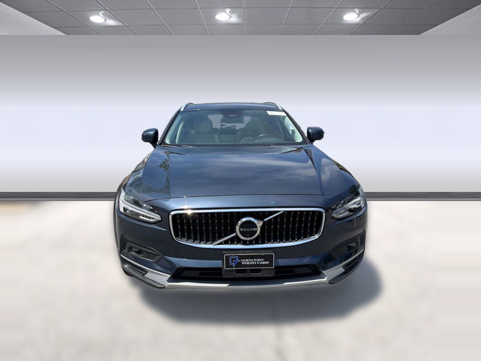 Certified 2022 Volvo V90 B6 Cross Country w/ Advanced Package AWD/4WD image 6