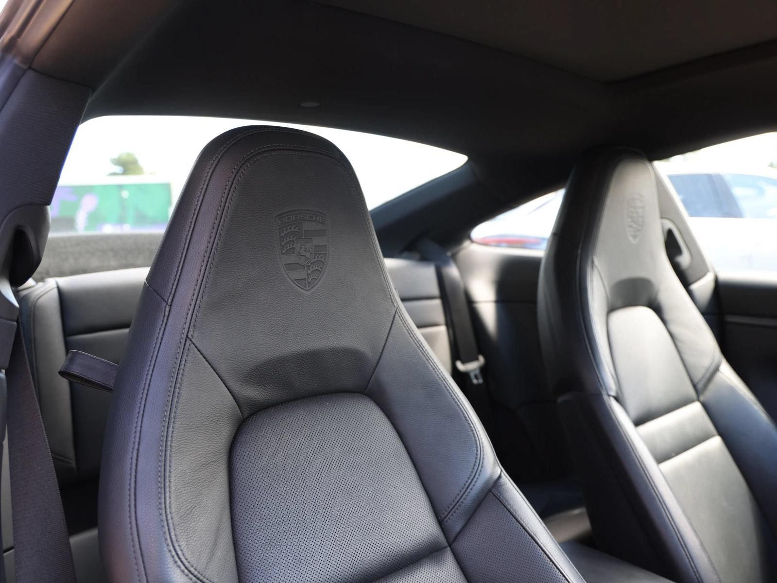 Used 2020 Porsche 911 Carrera RWD image 17