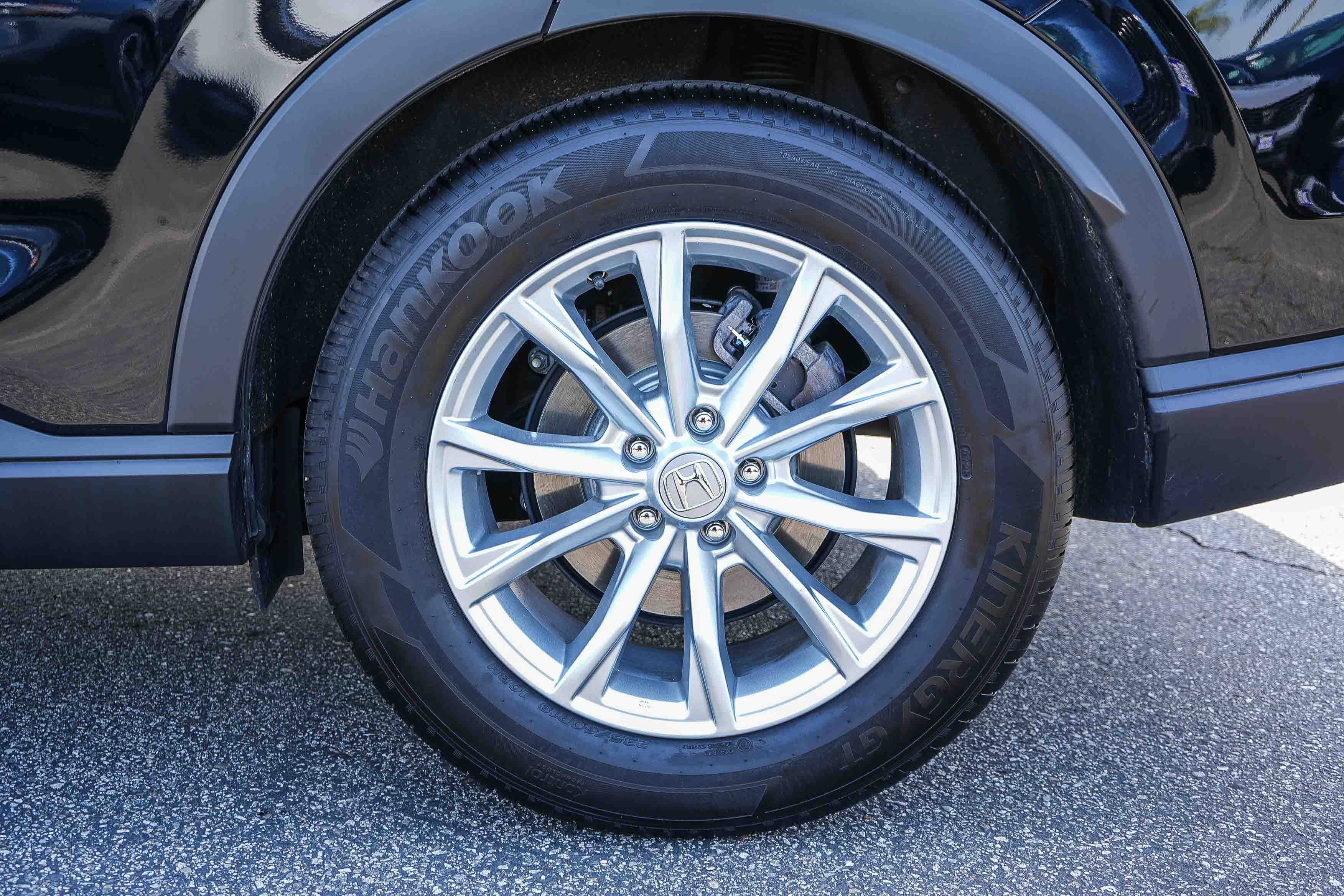Used 2025 Honda CR-V EX image 12