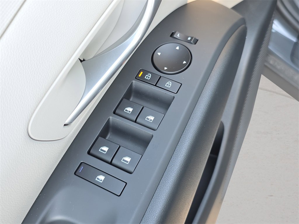 New 2026 Hyundai Tucson SEL image 19