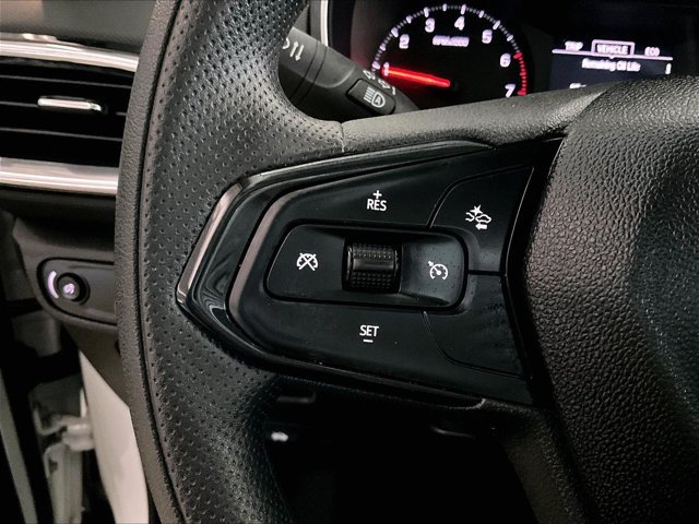 Used 2023 Chevrolet TrailBlazer LT FWD image 20