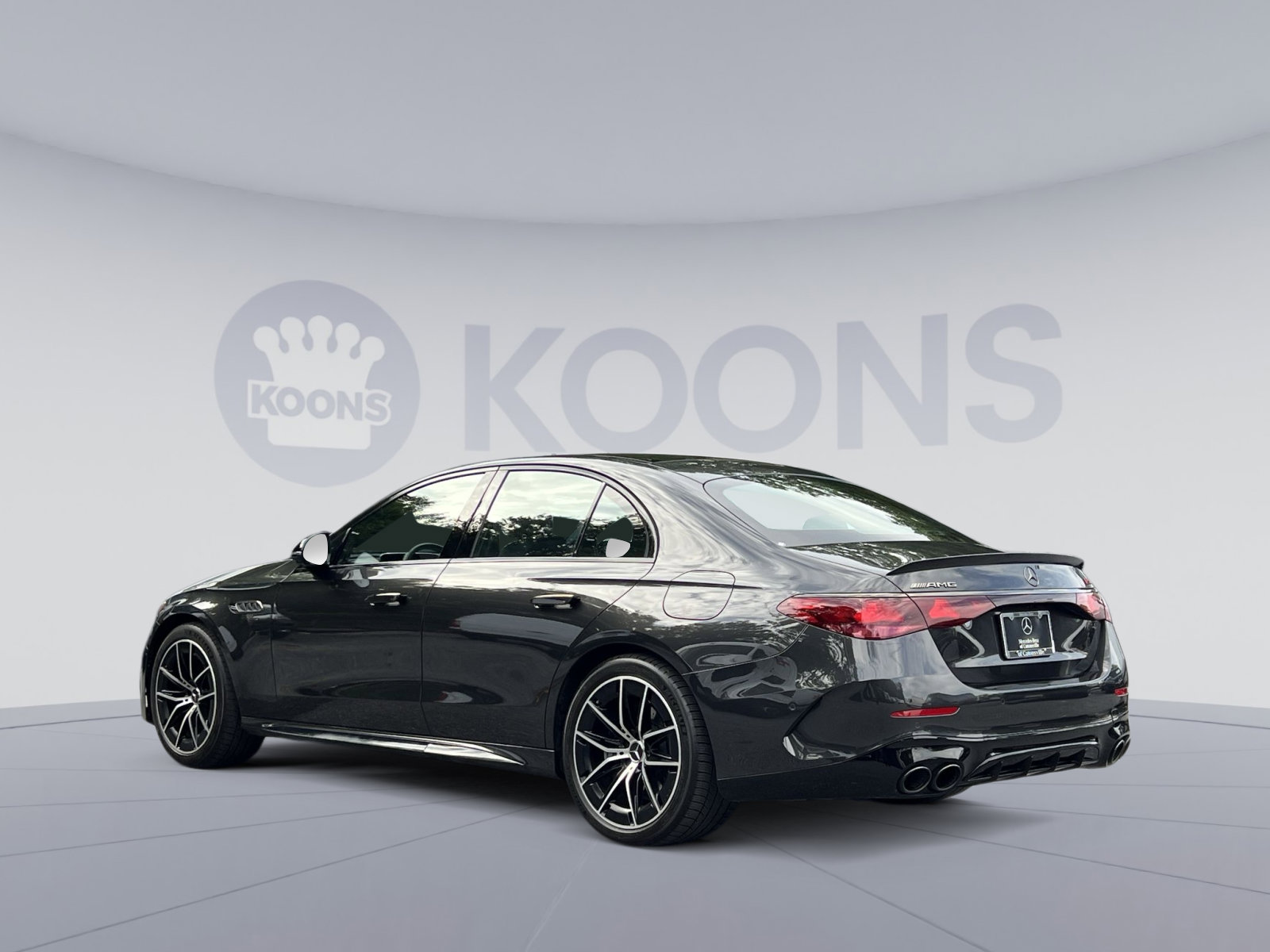 Used 2025 Mercedes-Benz E 53 AMG e 4MATIC Sedan w/ Multicontour Seating Package image 8