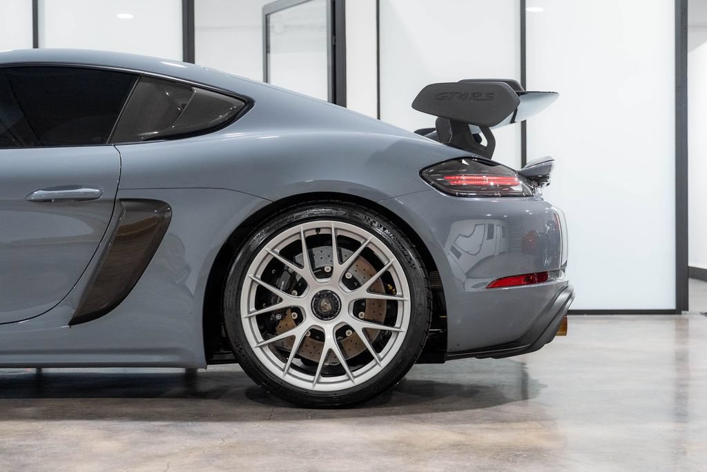 Used 2024 Porsche 718 Cayman GT4 RS RWD image 32