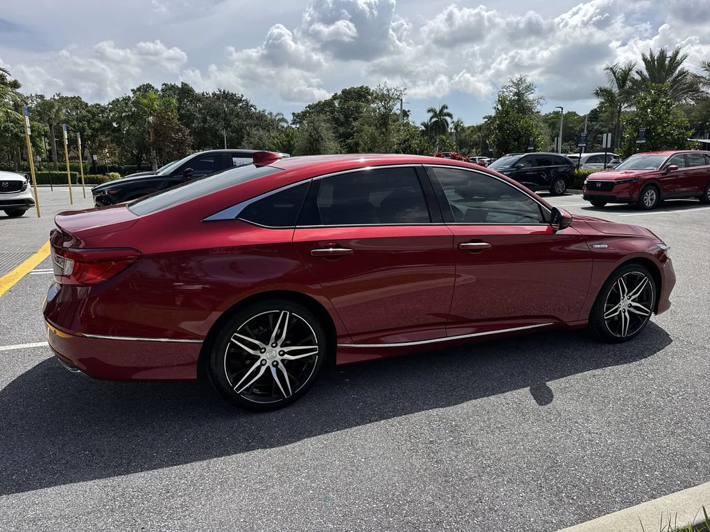 Used 2022 Honda Accord Touring image 4