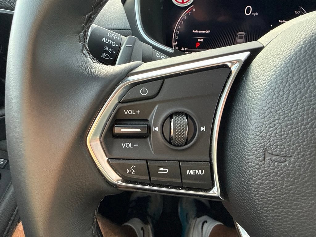 Used 2026 Acura MDX FWD image 17