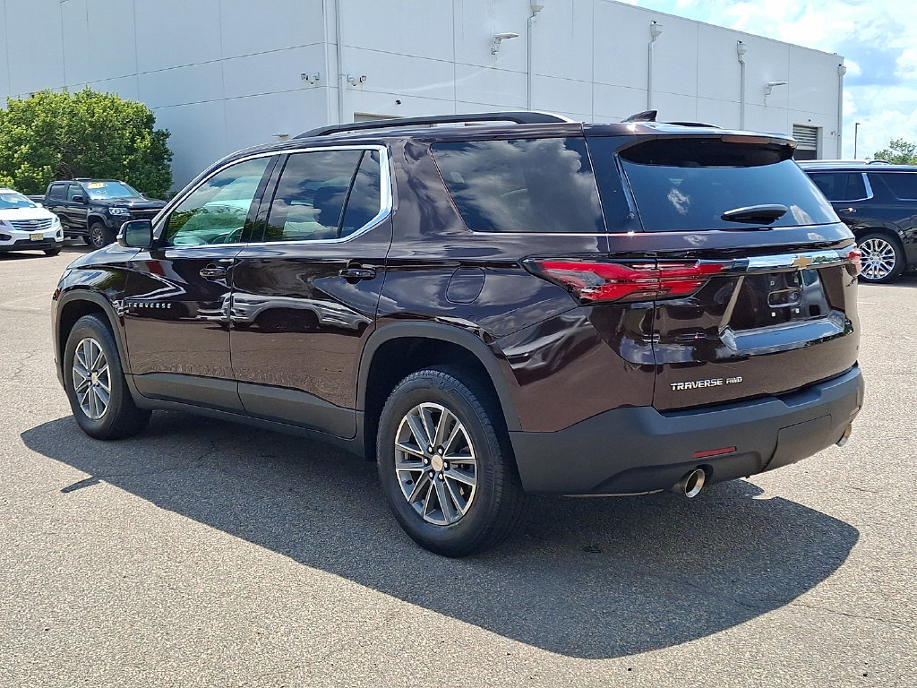 Used 2023 Chevrolet Traverse LT AWD/4WD image 7