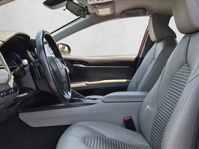Used 2021 Toyota Camry SE FWD image 14