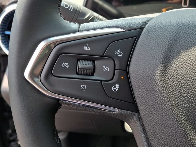 New 2026 Chevrolet Trax LT w/ Sunroof Package FWD image 11