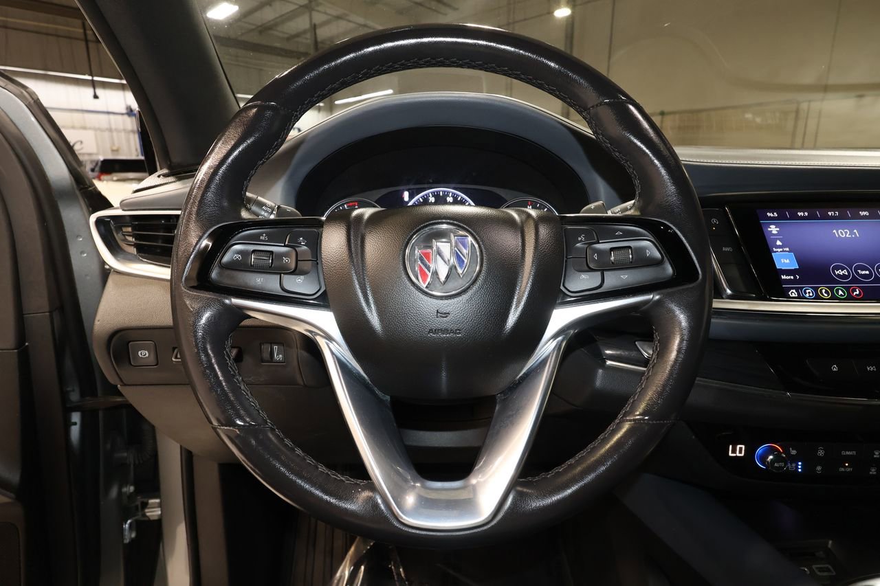 Used 2024 Buick Enclave Premium image 10