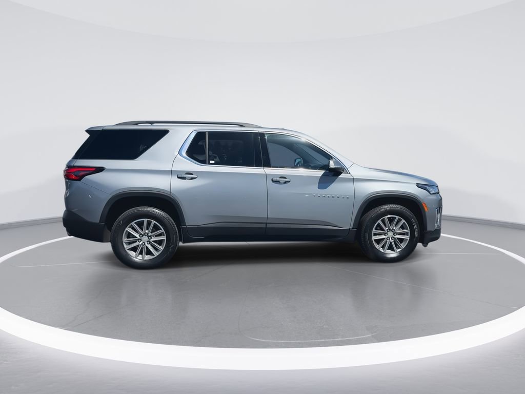 Used 2023 Chevrolet Traverse LT AWD/4WD image 9